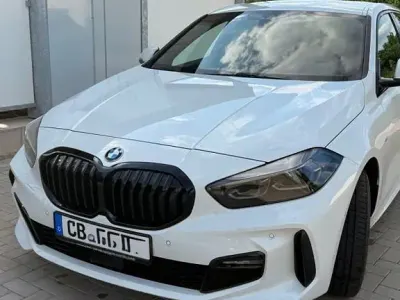 Gebraucht BMW 120 M Sport 178 PS (130 kW) 2023 Weiß Kleinwagen