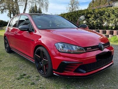 Gebraucht VW Golf VII GTI Clubsport 265 PS (194 kW) 2016 Rot Limousine