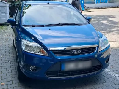 Gebraucht Ford Focus 101 PS (74 kW) 2009 Blau Kombi