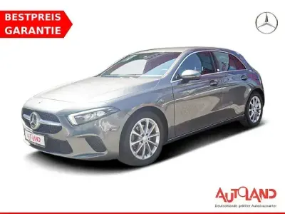 Gebraucht Mercedes A200 Avantgarde 163 PS (119 kW) 2018 Grau Limousine