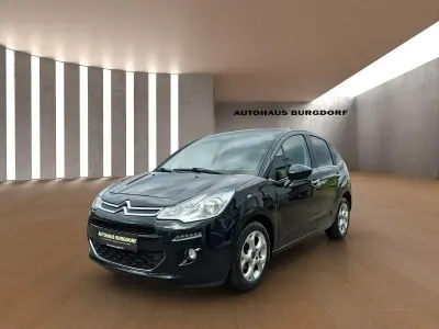 Gebraucht Citroën C3 SELECTION 82 PS (60 kW) 2015 Schwarz Kleinwagen
