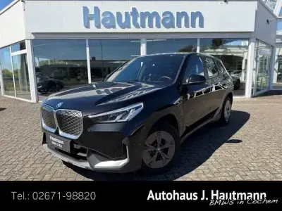 Gebraucht BMW iX1 Performance 230 kW (313 PS) 2023 Schwarz SUV