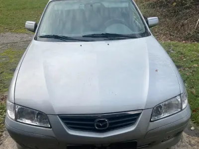 Gebraucht Mazda 626 115 PS (84 kW) 2002 Silber Limousine