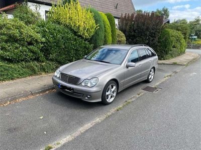 Mercedes C200