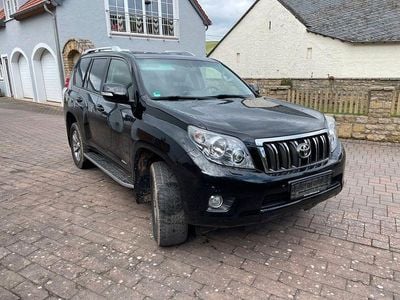 Gebraucht Toyota Land Cruiser Executive 190 PS (139 kW) 2012 Schwarz SUV