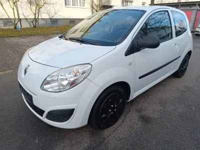Gebraucht Renault Clio II 58 PS (42 kW) 2009 Weiß Limousine