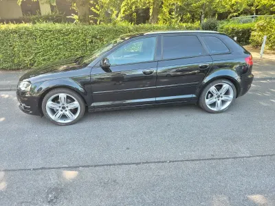 Gebraucht Audi A3 Ambition 140 PS (102 kW) 2012 Schwarz Kleinwagen