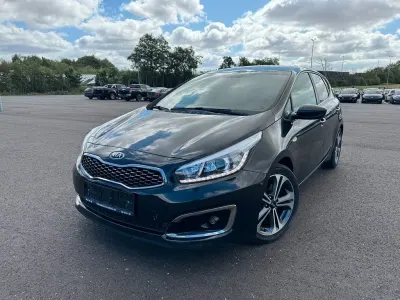 Gebraucht Kia Ceed 101 PS (74 kW) 2018 Schwarz Kleinwagen