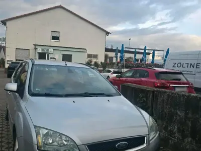 Gebraucht Ford Focus 140 PS (102 kW) 2005 Grau Kombi