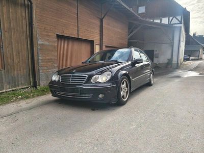 Second-hand Mercedes C320 Avantgarde 218 CP (160 kW) 2000 Negru Berlinǎ