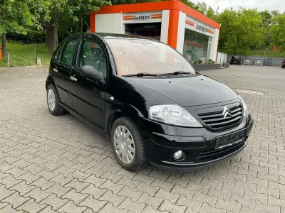 Gebraucht Citroën C3 88 PS (64 kW) 2004 Schwarz Limousine