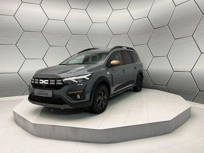 Neu Dacia Jogger Extreme 101 PS (74 kW) 2025 Grau Van / Kleinbus