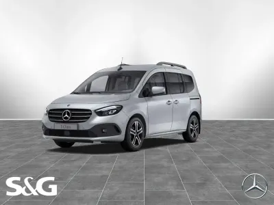 Gebraucht Mercedes T180 Progressive 116 PS (85 kW) 2024 Helvinsilber metallic Van / Kleinbus