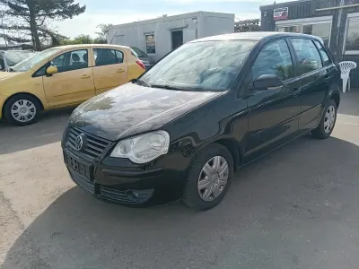 Gebraucht VW Polo 70 PS (51 kW) 2009 Schwarz Kleinwagen