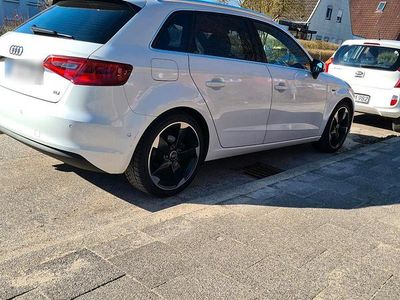 Gebraucht Audi A3 150 PS (110 kW) 2013 Weiß Limousine