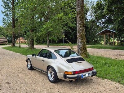Gold Gebraucht 1982 Porsche 911SC Coupé | 52.911 €