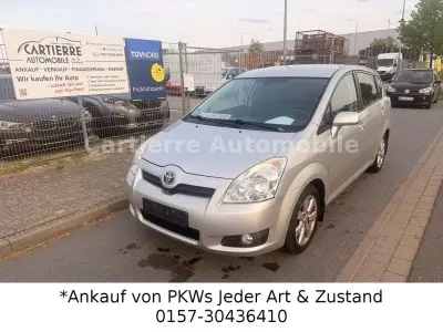 Gebraucht Toyota Corolla Executive 129 PS (94 kW) 2007 Silber Van / Kleinbus