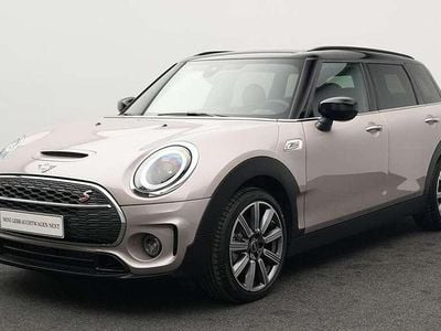 Grau Gebraucht 2025 Mini Cooper Clubman Classic Kombi | 35.230 € (Guter Preis)