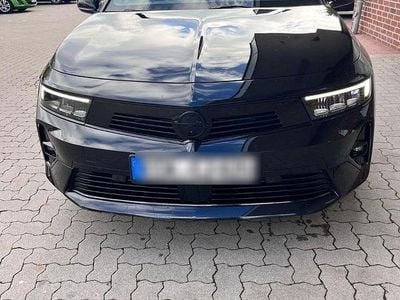 Schwarz Gebraucht 2022 Opel Astra GS Line Limousine | 19.000 € (Guter Preis)