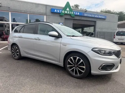 Gebraucht Fiat Tipo Lounge 120 PS (88 kW) 2016 Limousine