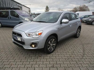 Silber Gebraucht 2016 Mitsubishi ASX Classic Collection SUV | 8.490 € (Fairer Preis)