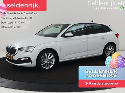 Gebraucht Skoda Scala Sport 116 PS (85 kW) 2019 Weiß Kleinwagen