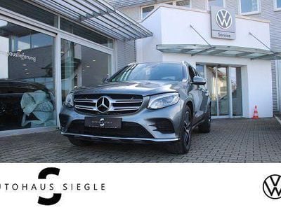 Gebraucht Mercedes GLC220 AMG line 170 PS (125 kW) 2019 Selenitgrau SUV