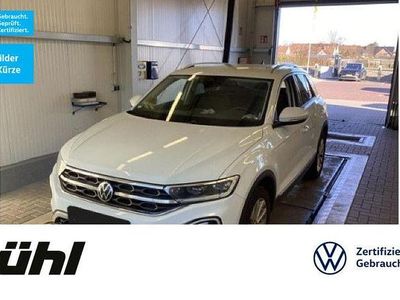 Second-hand VW T-Roc Style 110 CP (80 kW) 2022 Alb SUV