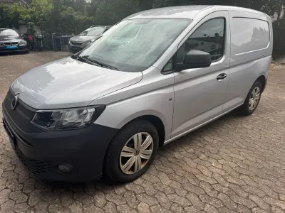 Gebraucht VW Caddy 122 PS (89 kW) 2022 Silber Van / Kleinbus