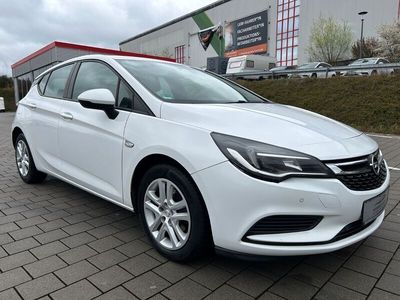 Usata Opel Astra Edition 110 CV (80 kW) 2017 Bianco Berlina