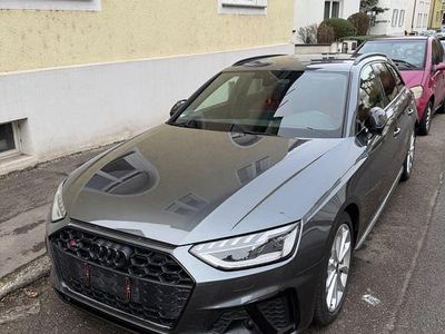 Grau Gebraucht 2022 Audi S4 Ambiente Kombi | 53.999 € (Teuer)