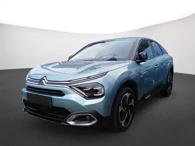 Used Citroën C4 Shine 131 HP (96 kW) 2023 Blue Sedan