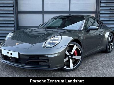 Aventuringrünmetallic Neu 2025 Porsche 911 Carrera 4S | 192.725 € (Fairer Preis)