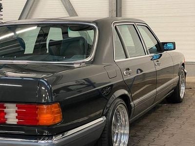 Usata Mercedes 380 SE 252 CV (185 kW) 1989 Nero Berlina