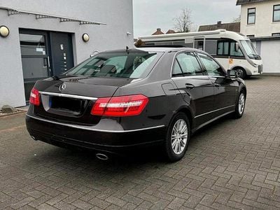 Gebraucht Mercedes E350 231 PS (169 kW) 2009 Limousine