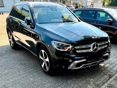 Mercedes GLC220