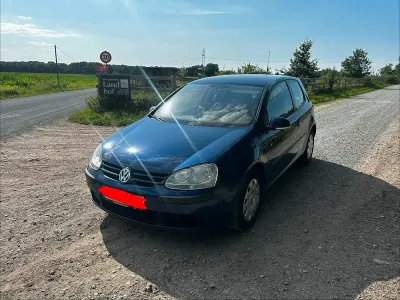 Gebraucht VW Golf IV 75 PS (55 kW) 2005 Blau Kleinwagen