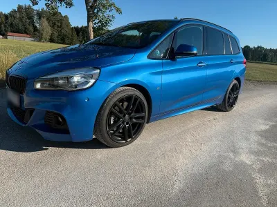 Gebraucht BMW 220 Gran Tourer M Sport 190 PS (139 kW) 2016 Blau Van / Kleinbus