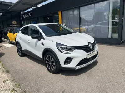 Gebraucht Renault Captur Evolution 140 PS (102 kW) 2023 Perlmuttweiß (weiß) SUV