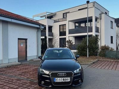 Schwarz Gebraucht 2011 Audi A1 Kleinwagen | 6.200 € (Teuer)