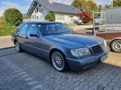 Używany Mercedes S300 SE 231 KM (169 kW) 1991 Srebrny Sedan/Limuzyna