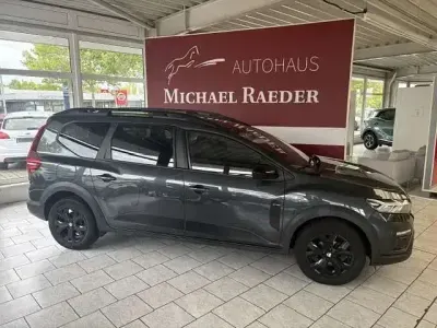 Gebraucht Dacia Jogger Extreme 110 PS (80 kW) 2022 Grau comete Van / Kleinbus