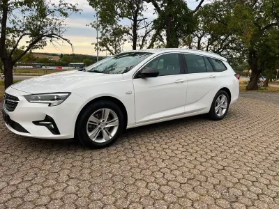 Gebraucht Opel Insignia Business 174 PS (127 kW) 2023 Weiß Kombi