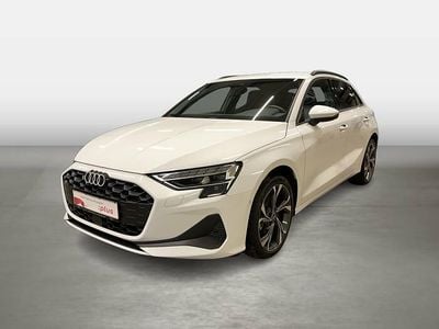 Gebraucht Audi A3 Ambiente 116 PS (85 kW) 2025 Gletscherweiß metallic Limousine