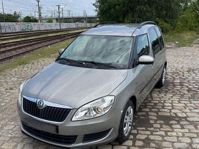 Gebraucht Skoda Roomster Style 86 PS (63 kW) 2010 Grau Van / Kleinbus