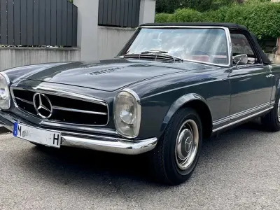 Gebraucht Mercedes 230 150 PS (110 kW) 1966 Grau Cabrio