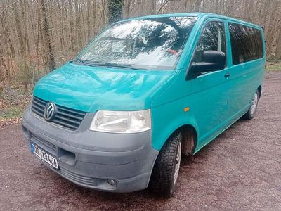 Second-hand VW Transporter 105 CP (77 kW) 2004 Verde Van