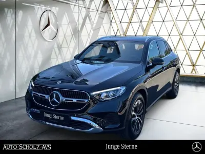 Gebraucht Mercedes GLC220 Avantgarde 197 PS (144 kW) 2025 Obsidianschwarz metallic SUV