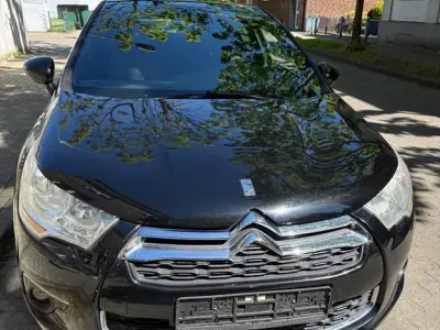 Gebraucht Citroën DS4 Chic 120 PS (88 kW) 2011 Schwarz Kleinwagen