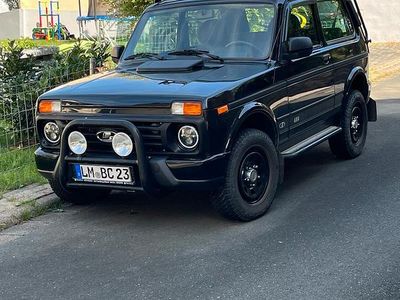 Lada Urban